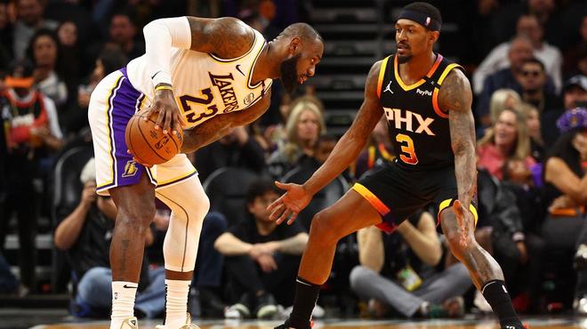 格里芬谈欢迎来到NBA时刻：首次和邓肯交手 热身时我看着他打板